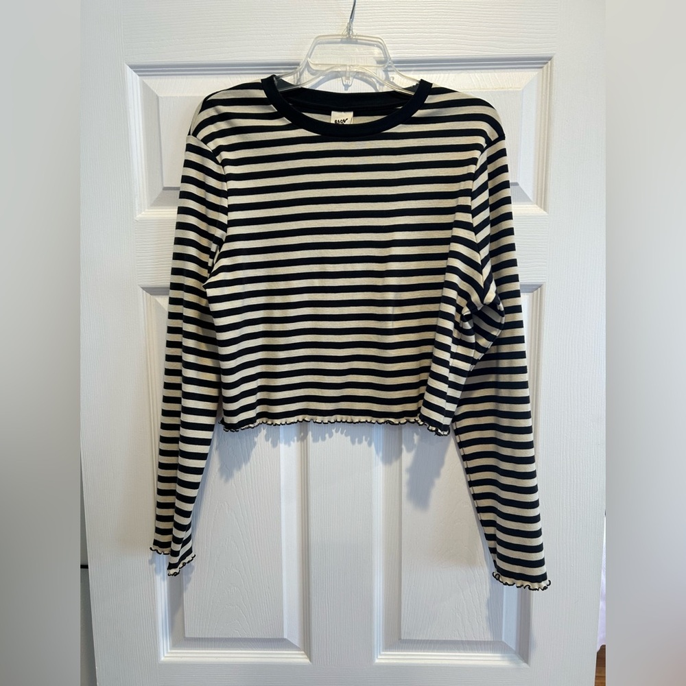 Lucy & Yak Black and Cream Striped Long Sleeve Top
